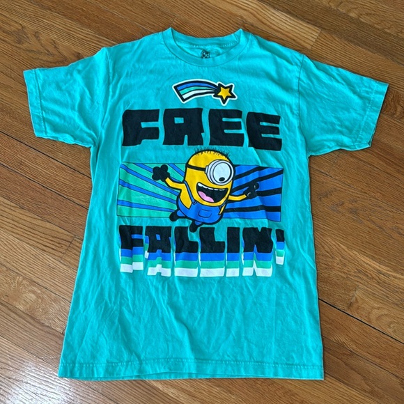 Universal Studios Despicable Me Women’s Minions Tee - Picture 4 of 4